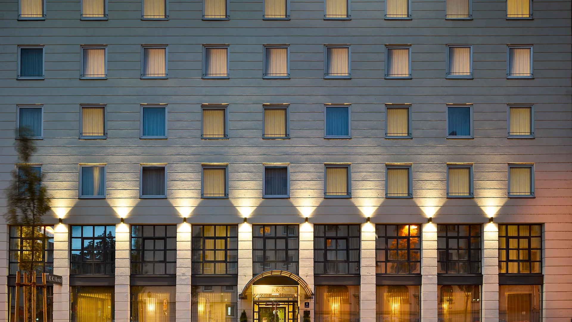 K+K Hotel Am Harras contacts